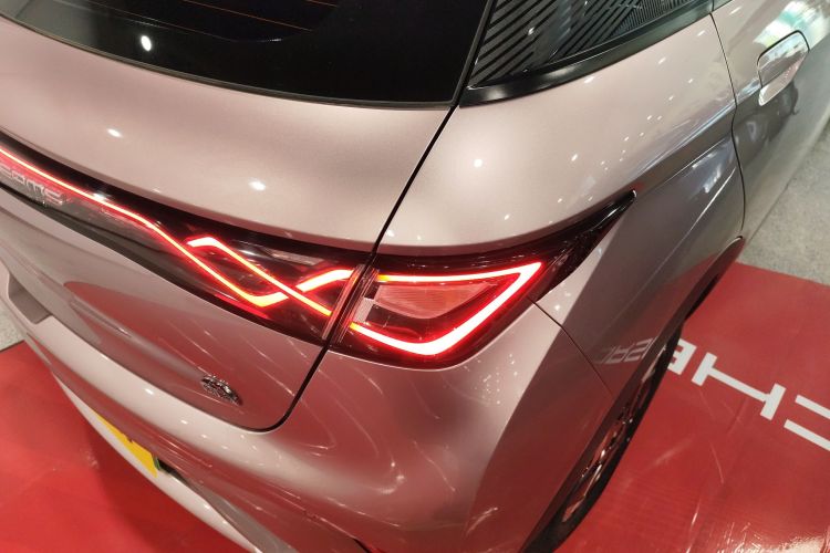 比亚迪 海豚 2021款 405km 时尚版车身外观9