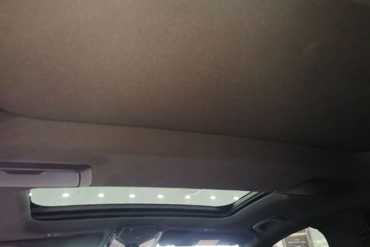 宝马5系 2023款 530Li 领先型 M运动套装中控内饰22