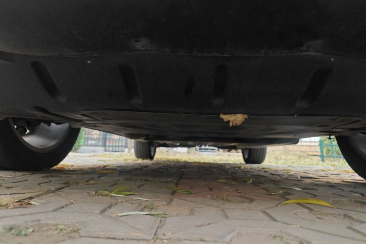 比亚迪 护卫舰07 2023款 DM-i 100KM 尊贵型局部细节9008