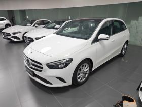 奔驰B级 2022款 改款二 B 200 时尚型