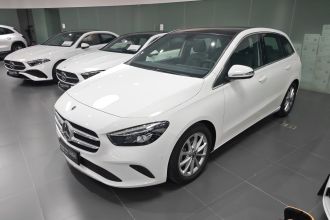 奔驰B级 2022款 改款二 B 200 时尚型