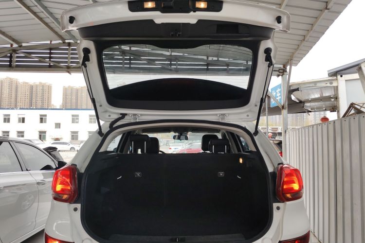 观致5 2018款 改款 1.6T 自动领先型机舱底盘23