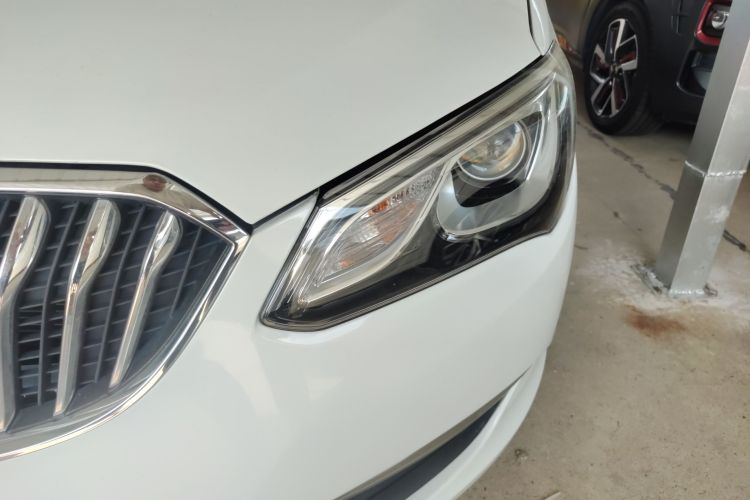 别克 英朗 2017款 15N 自动精英型局部细节36