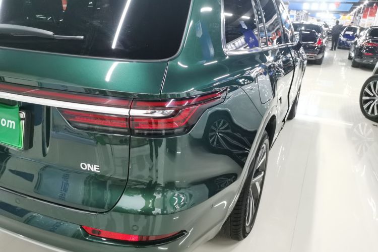 理想汽车 理想ONE 2021款 增程6座版车身外观6006