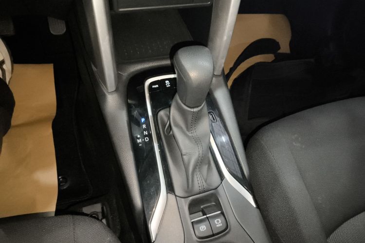 丰田 锋兰达 2023款 2.0L CVT精英版中控内饰18