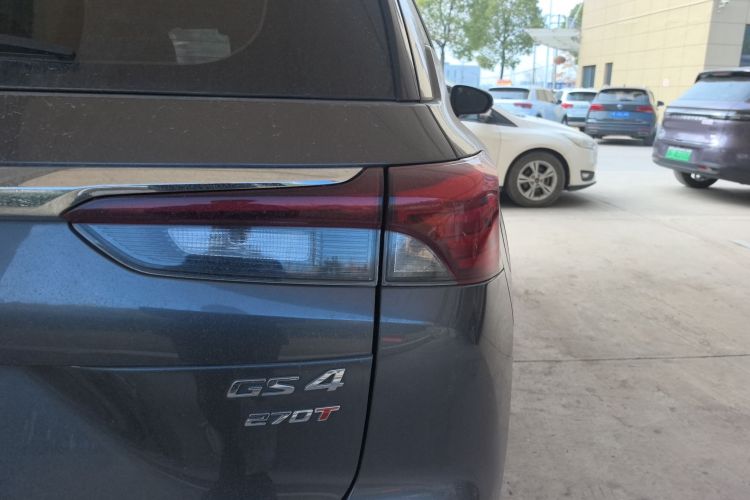 广汽传祺 传祺GS4 2023款 270T 自动智行领航版车身外观9