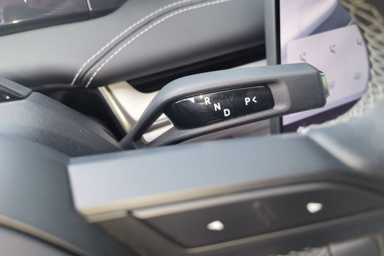 小米汽车 小米SU7 2024款 四驱超长续航高阶智驾Max版局部细节18