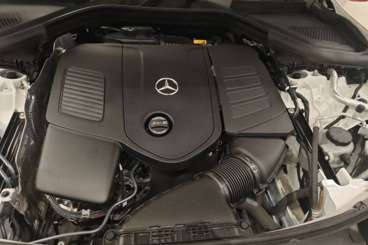 奔驰GLC 2023款 改款 GLC 260 L 4MATIC 豪华型 5座局部细节24