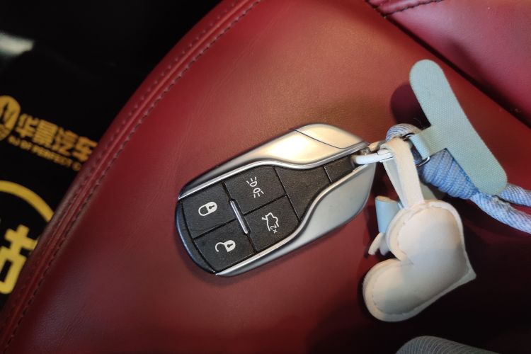 玛莎拉蒂 Ghibli 2021款 2.0T 锋芒版中控内饰7001