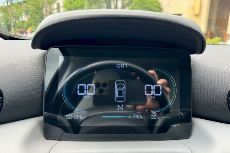 零跑汽车 零跑T03 2022款 皓玉版局部细节14