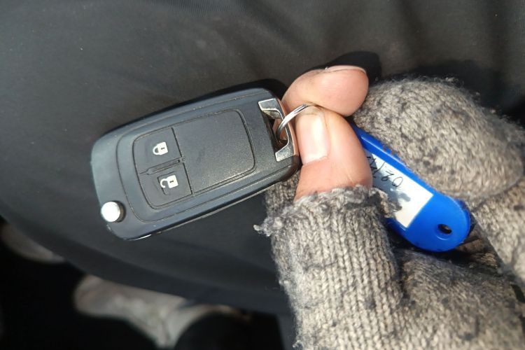 雪佛兰 创酷 2017款 1.4T 自动两驱舒适型中控内饰11