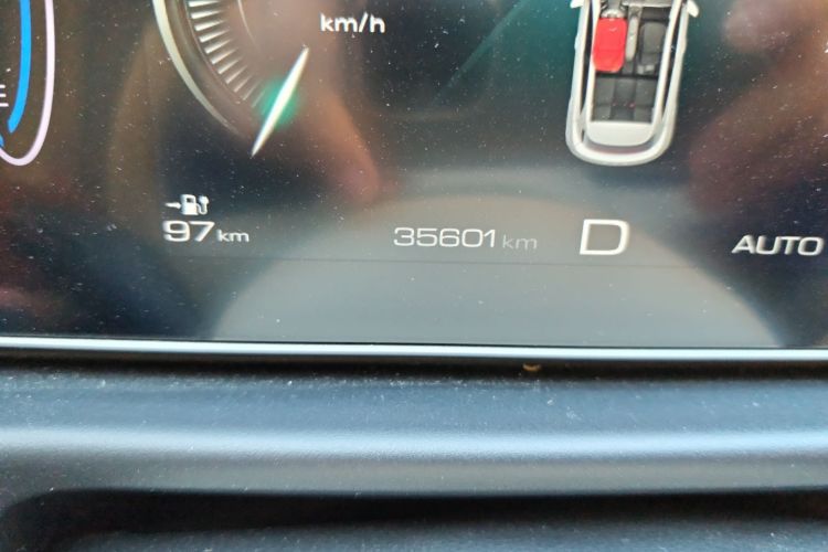 欧拉好猫 2022款 莫兰迪版 400km标准续航 尊贵型 磷酸铁锂中控内饰15