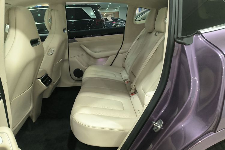 鸿蒙智行 智界R7 2024款 纯电 736km UItra中控内饰7004