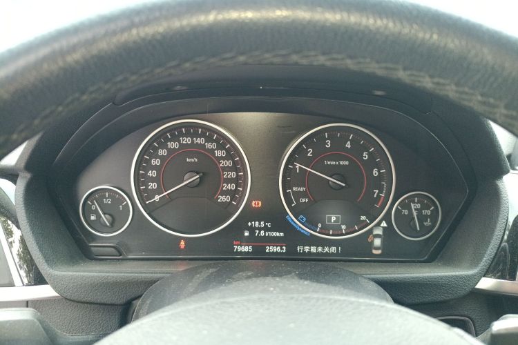 宝马3系 2017款 320Li M运动型中控内饰14