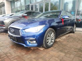 英菲尼迪Q50L 2018款 2.0T 舒适版 国VI