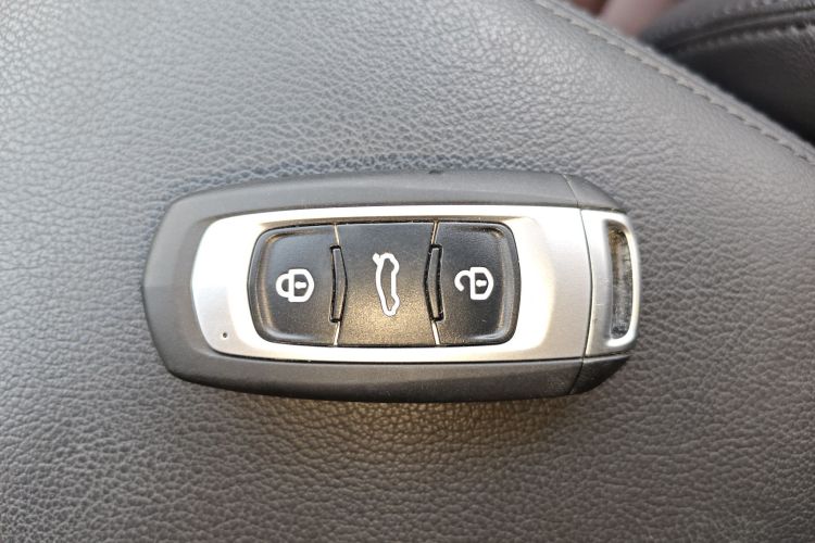 吉利汽车 远景 2018款 1.5L 自动幸福版中控内饰11