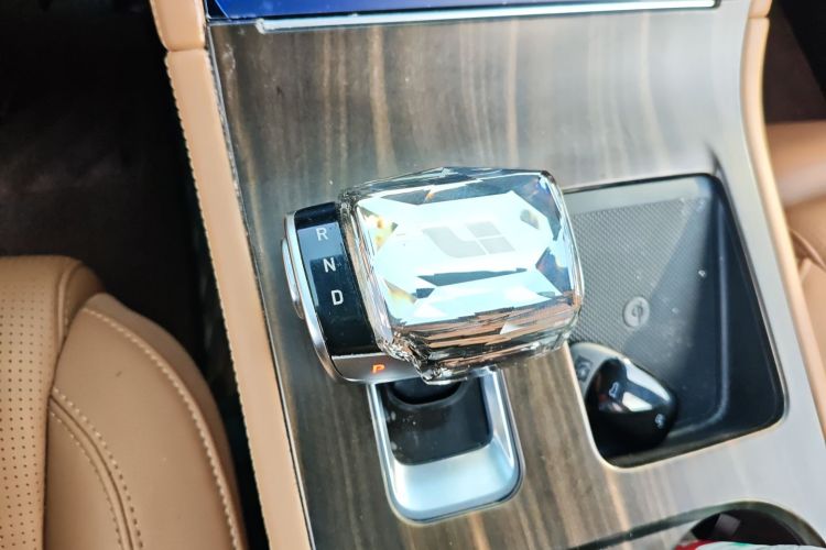 理想汽车 理想ONE 2021款 增程6座版局部细节18