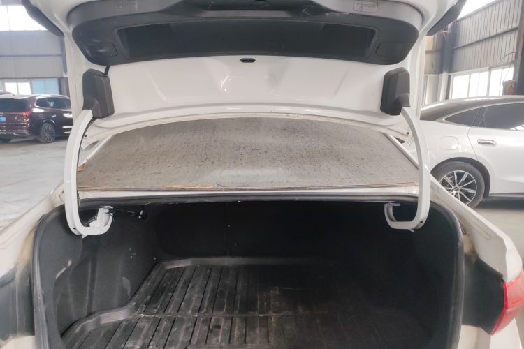 大众 速腾 2020款 280TSI DSG舒适型 国VI机舱底盘23