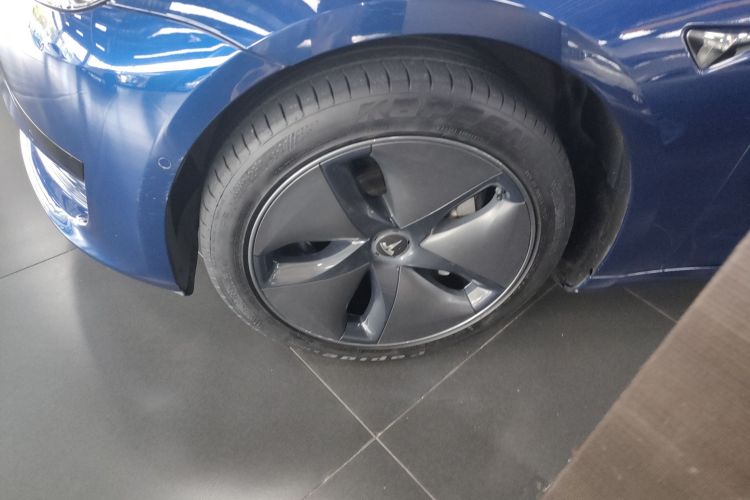 特斯拉 Model 3 2019款 标准续航后驱升级版车身外观6007