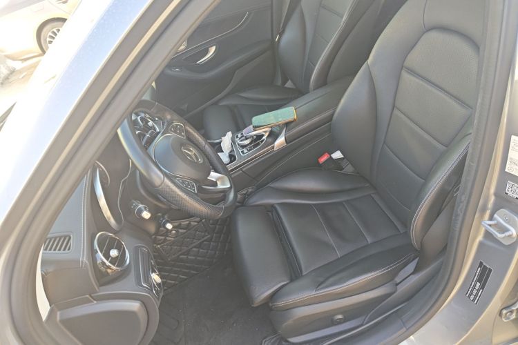 奔驰C级 2015款 改款 C 200 L 运动型中控内饰19