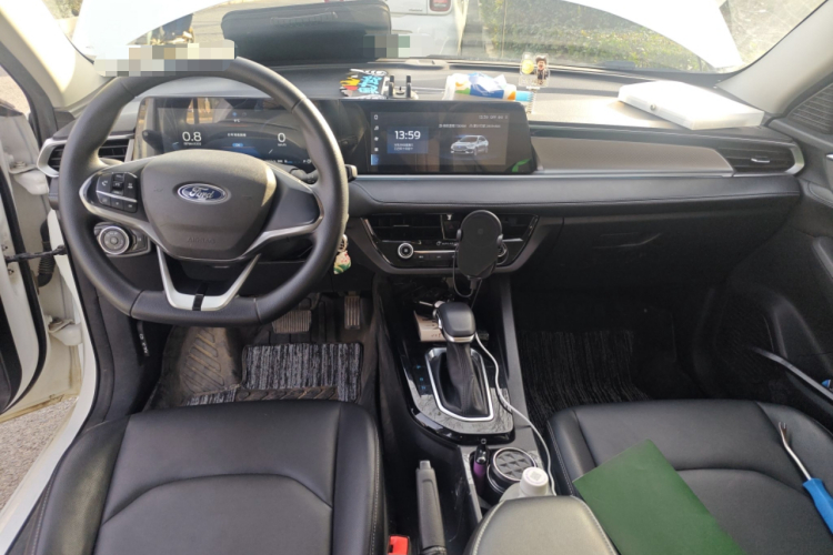 福特 福睿斯 2021款 1.5L 自动铂金版中控内饰12