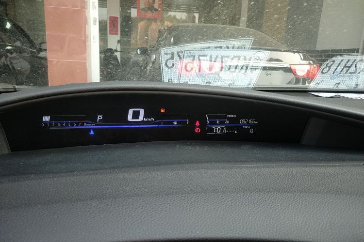 本田 杰德 2013款 1.8L 自动舒适版 5座中控内饰14