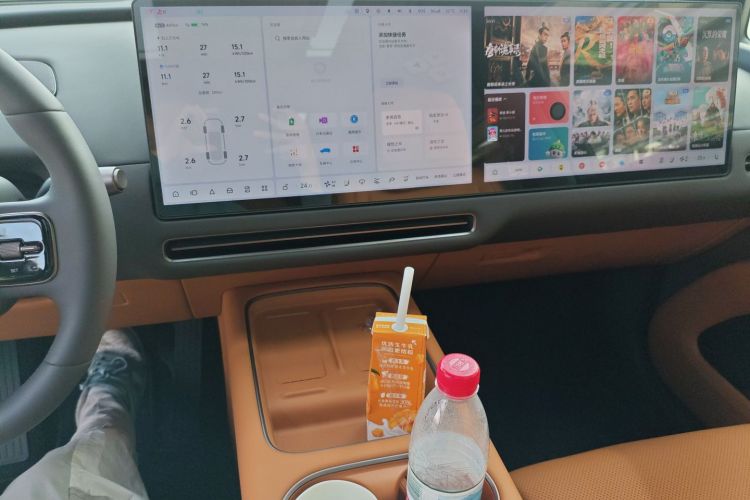 理想汽车 理想i6 2025款 四驱标准型中控内饰16