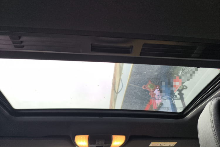 奔驰E级 2015款 改款 E 260 L 运动型局部细节22