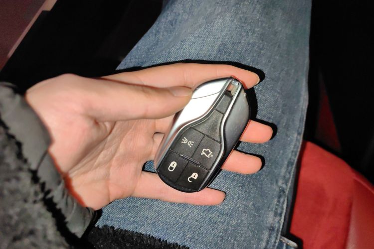 玛莎拉蒂 Ghibli 2014款 3.0T S中控内饰11