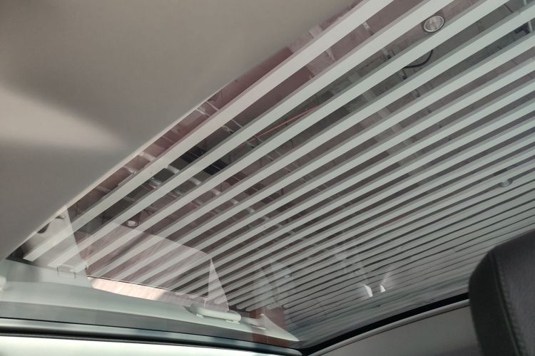 路虎 发现神行 2019款 240PS SE版 国VI局部细节22