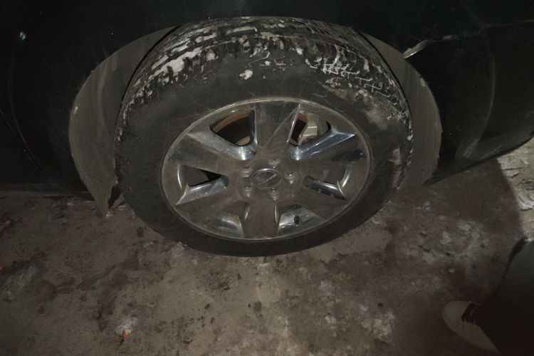 道奇 酷威 2013款 2.4L 两驱尊尚版车身外观10