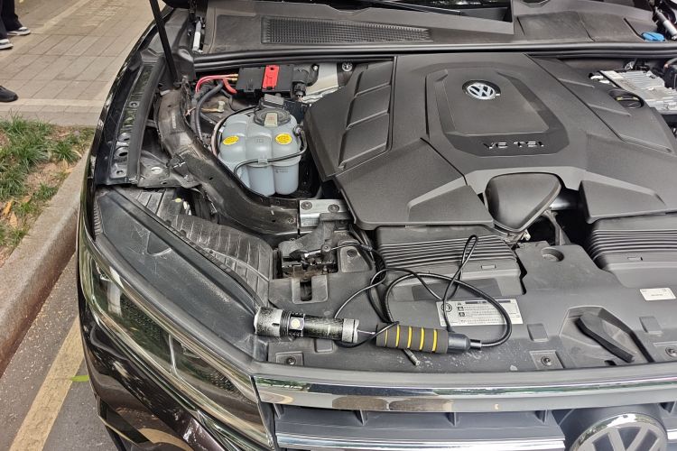 大众 途锐 2019款 3.0TSI 锐锋版 国VI局部细节9006