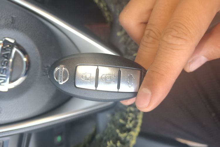 日产 蓝鸟 2016款 1.6L CVT智酷版中控内饰11