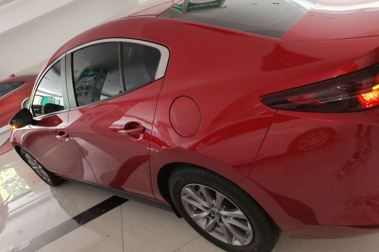 马自达3 昂克赛拉 2022款 2.0L 自动质擎版车身外观4