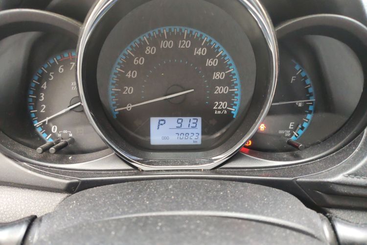 丰田 YARiS L 致炫 2017款 1.5E CVT劲速升级版中控内饰14