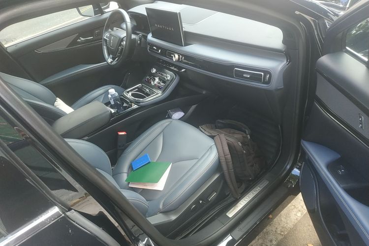 林肯 航海家 2021款 2.0T 四驱尊享版局部细节9005