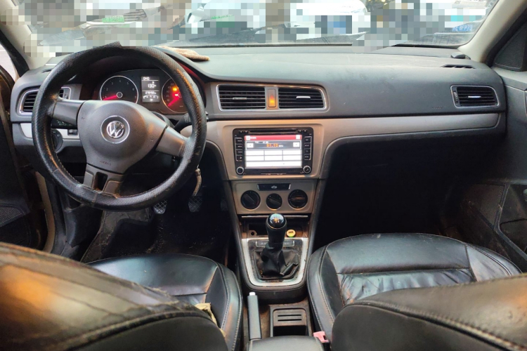 大众 朗逸 2013款 1.6L 手动舒适版中控内饰7002