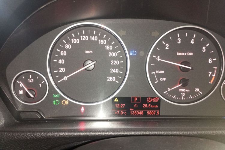 宝马3系 2015款 316Li 时尚型局部细节14