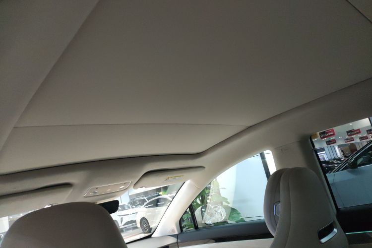 鸿蒙智行 智界R7 2025款 增程 251km Max中控内饰22