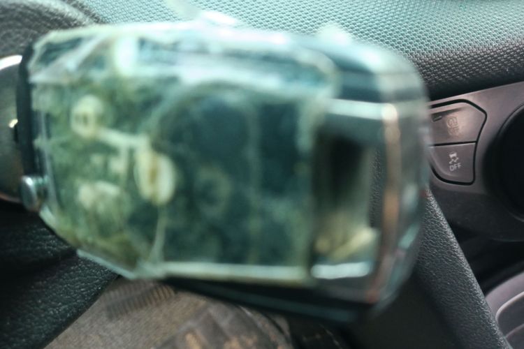 雪佛兰 科沃兹 2018款 320 自动欣享天窗版中控内饰11