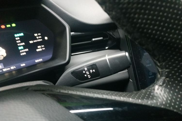 小鹏G3 2021款 G3i 520N+局部细节18