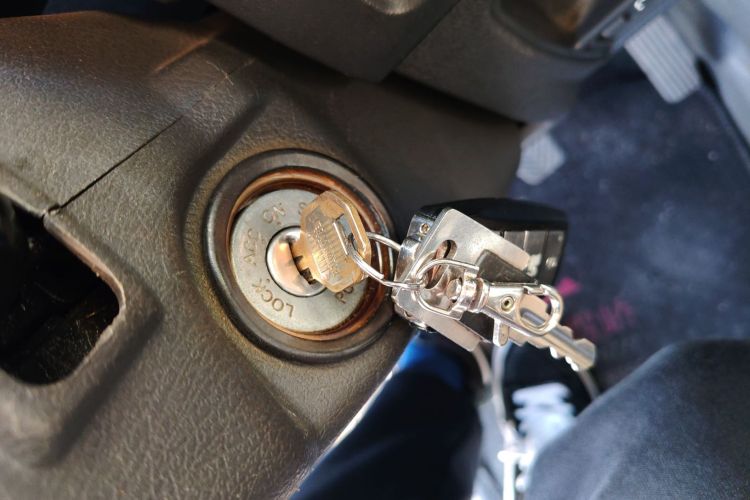 猎豹汽车 猎豹6481 2009款 2.2L 手动两驱中控内饰7001