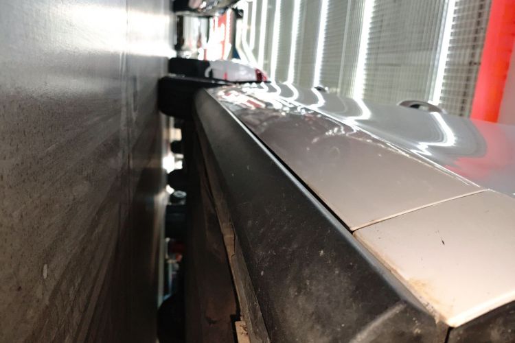 福特 福克斯 2019款 三厢 EcoBoost 180 自动锋潮型局部细节9001