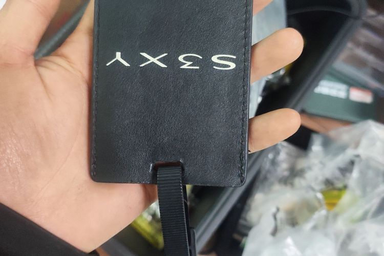 特斯拉 Model Y 2025款 后轮驱动 首发版中控内饰11