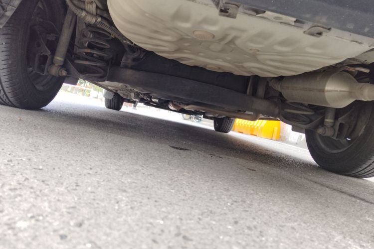 丰田 YARiS L 致享 2017款 1.5E CVT魅动版局部细节9009