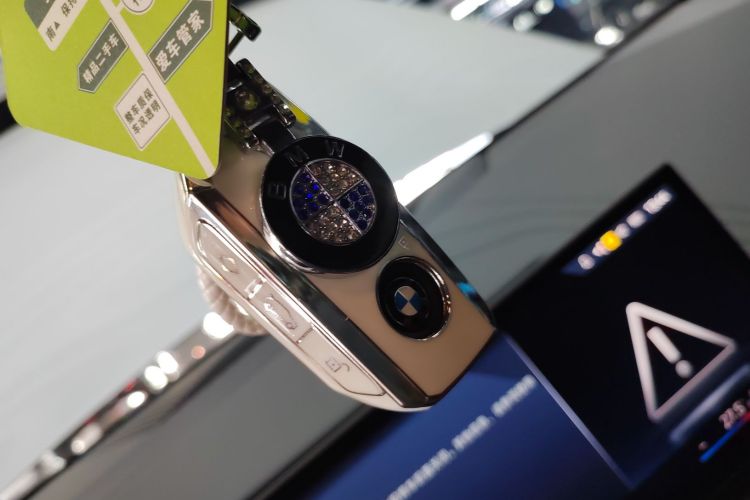 宝马X3 2025款 xDrive25L 豪华套装中控内饰11