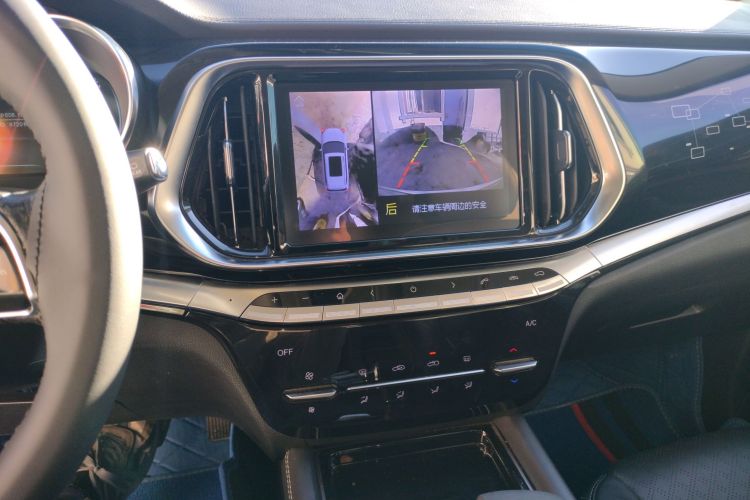 捷途X90 2019款 1.6T DCT智旅版 7座 国VI中控内饰16
