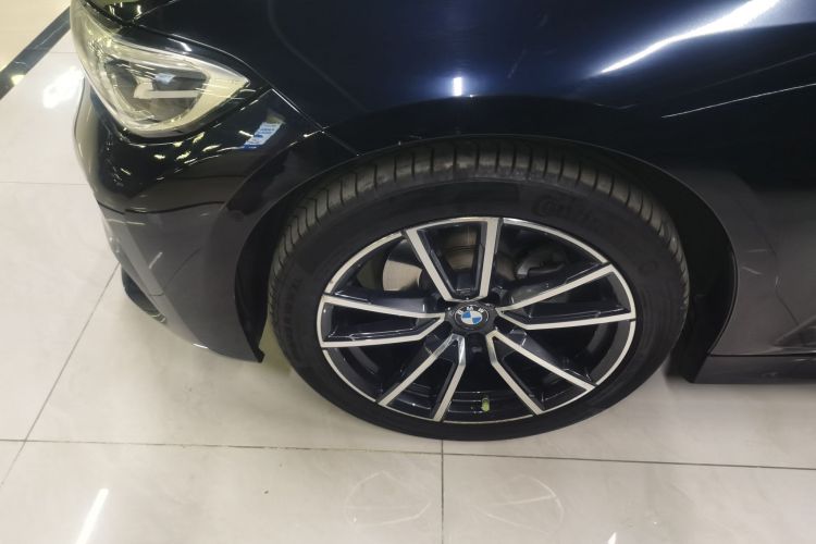 宝马3系 2021款 改款二 325Li xDrive M运动套装车身外观6007