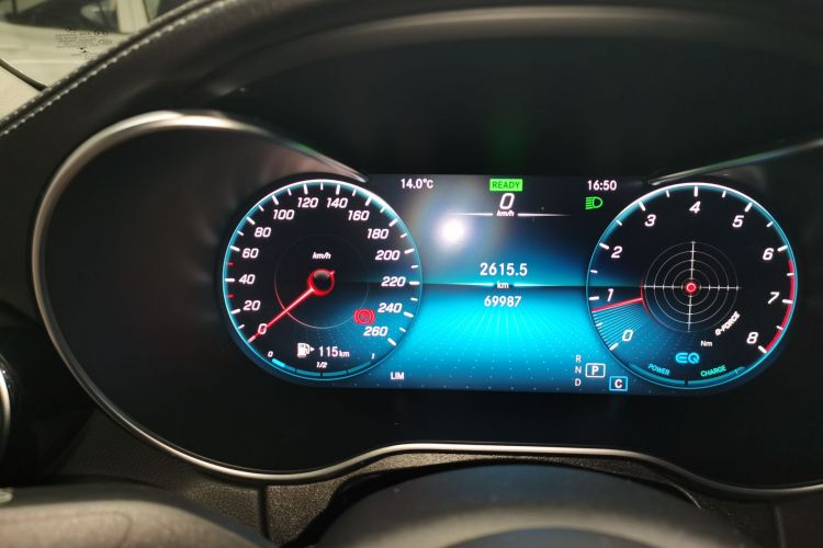 奔驰C级 2020款 改款 C 260 L 运动版局部细节14