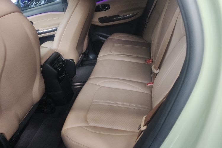 蔚来ES6 2019款 420KM 运动版中控内饰7004